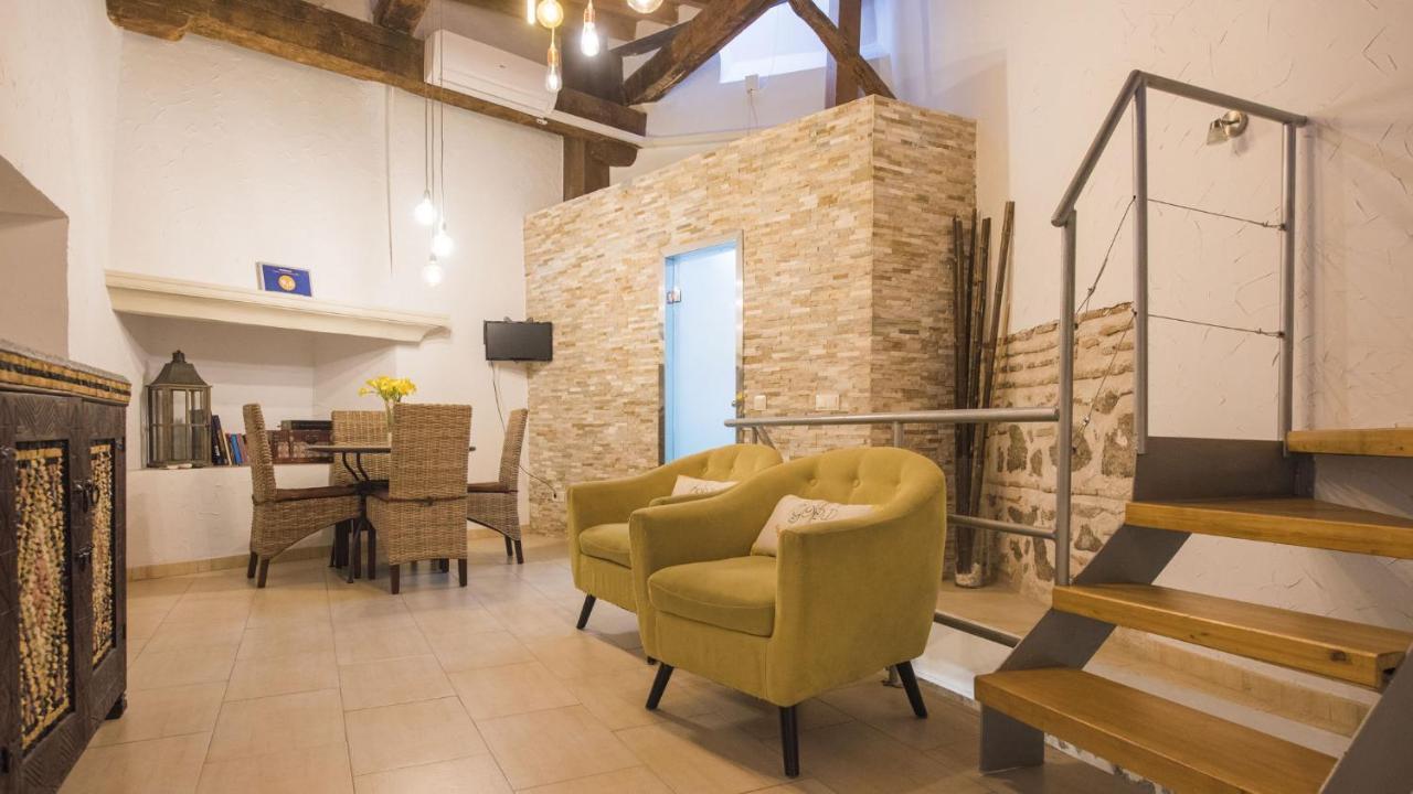 El Patio Del Arrayan - Apartamentos Aloha Toledo Kültér fotó