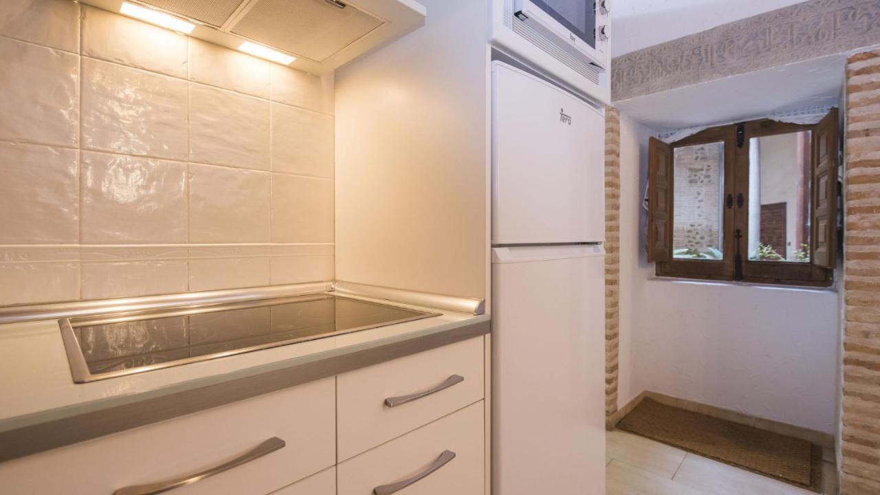El Patio Del Arrayan - Apartamentos Aloha Toledo Kültér fotó